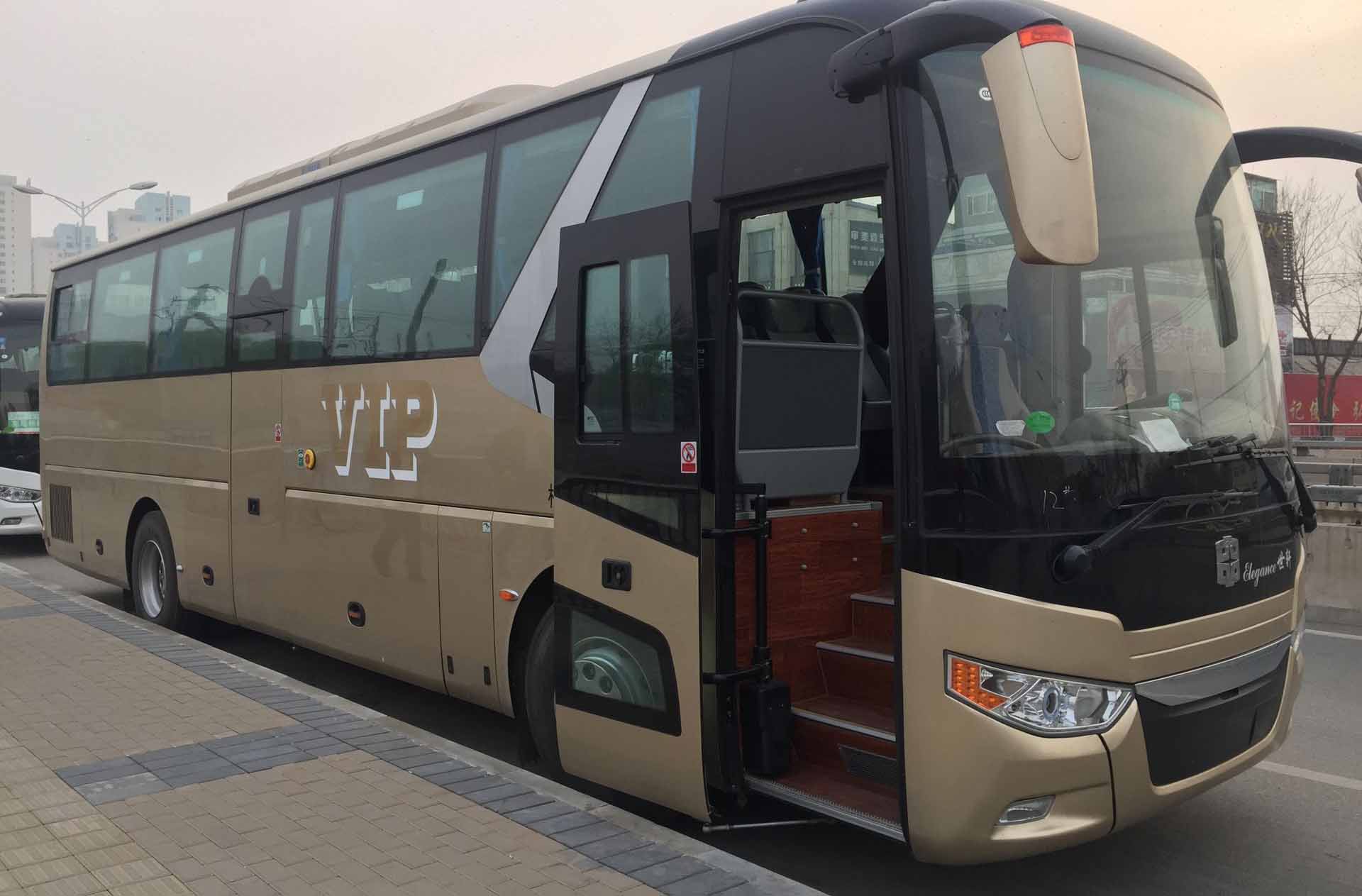 53座大型班车